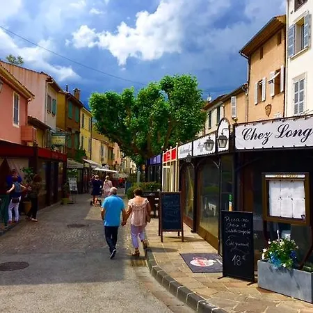 Pres Du Port Sainte-Maxime